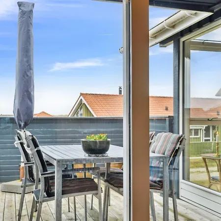 Dolores - 200m From The Sea By Interhome Feriehus