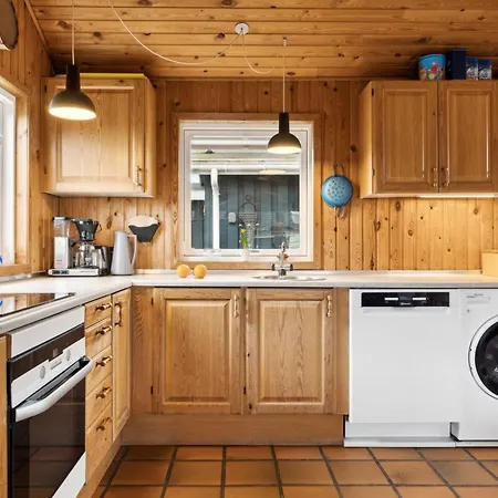 Dolores - 200m From The Sea By Interhome